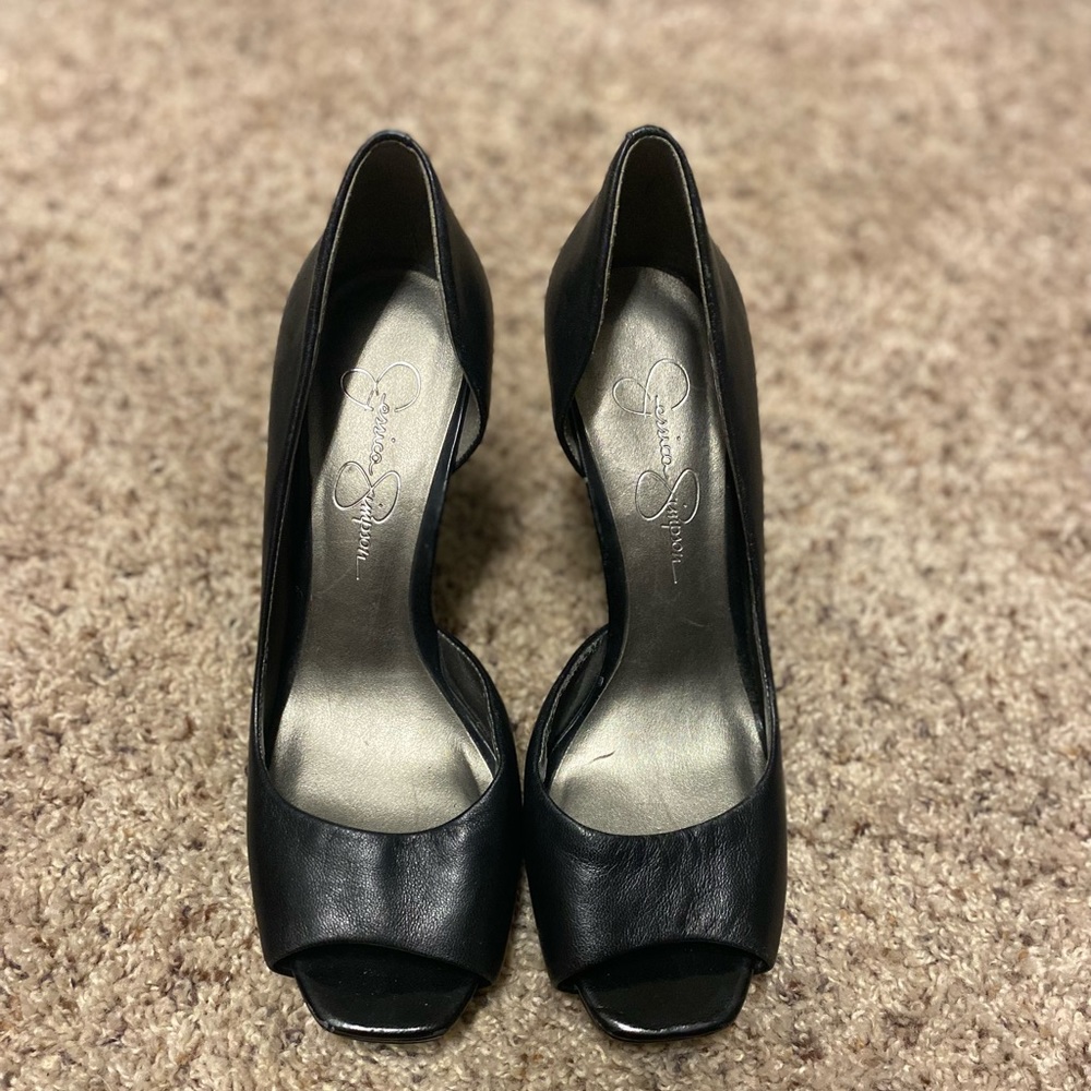 Jessica Simpson stiletto heels